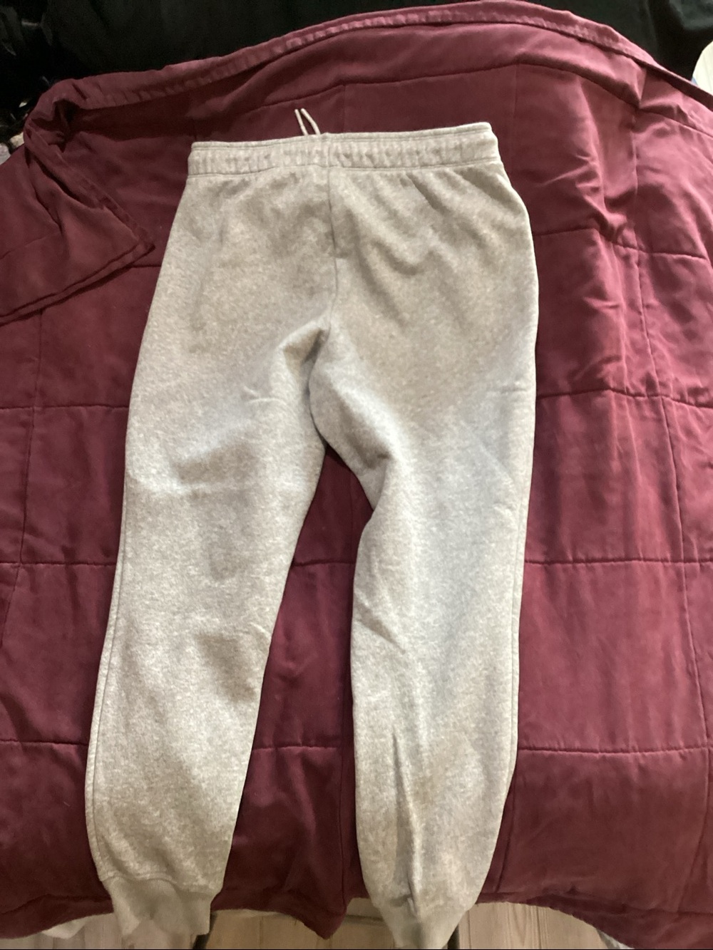 Reebok women’s Heather, gray jogger sweatpants pants - Picture 5 of 5